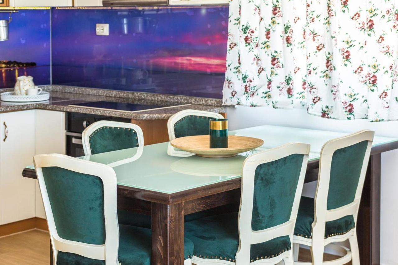 Apartmani Arapovic Baška Voda Exteriör bild