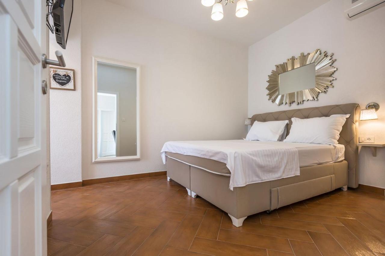 Apartmani Arapovic Baška Voda Exteriör bild