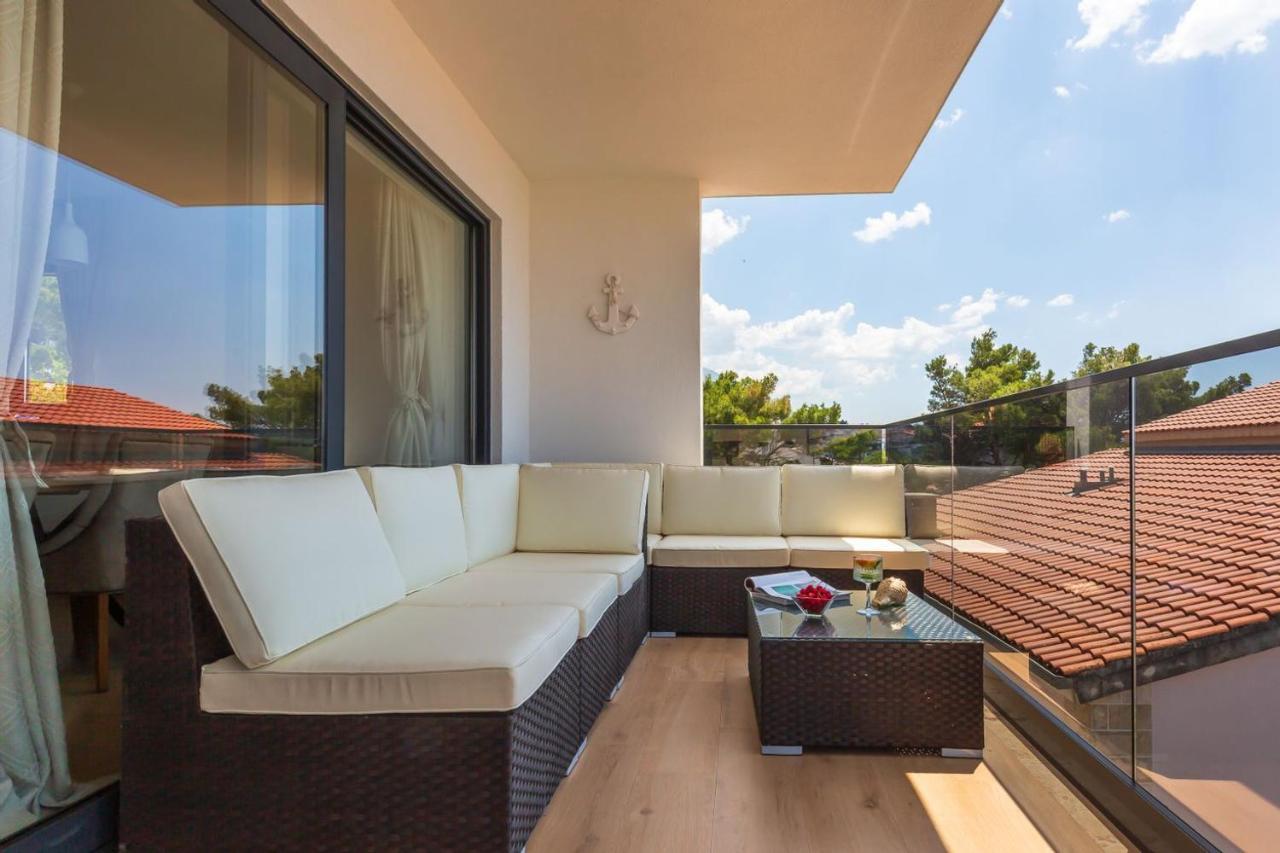 Apartmani Arapovic Baška Voda Exteriör bild