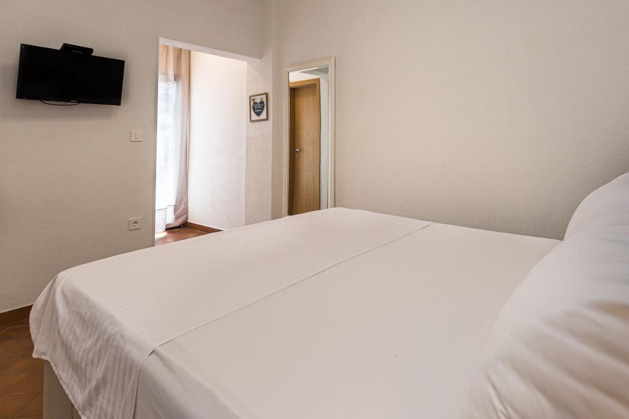 Apartmani Arapovic Baška Voda Exteriör bild