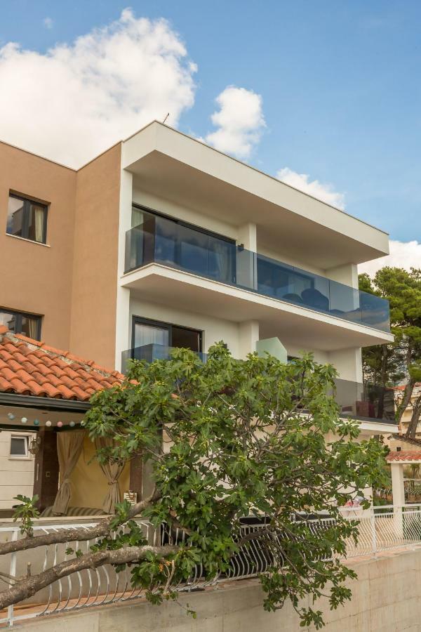 Apartmani Arapovic Baška Voda Exteriör bild
