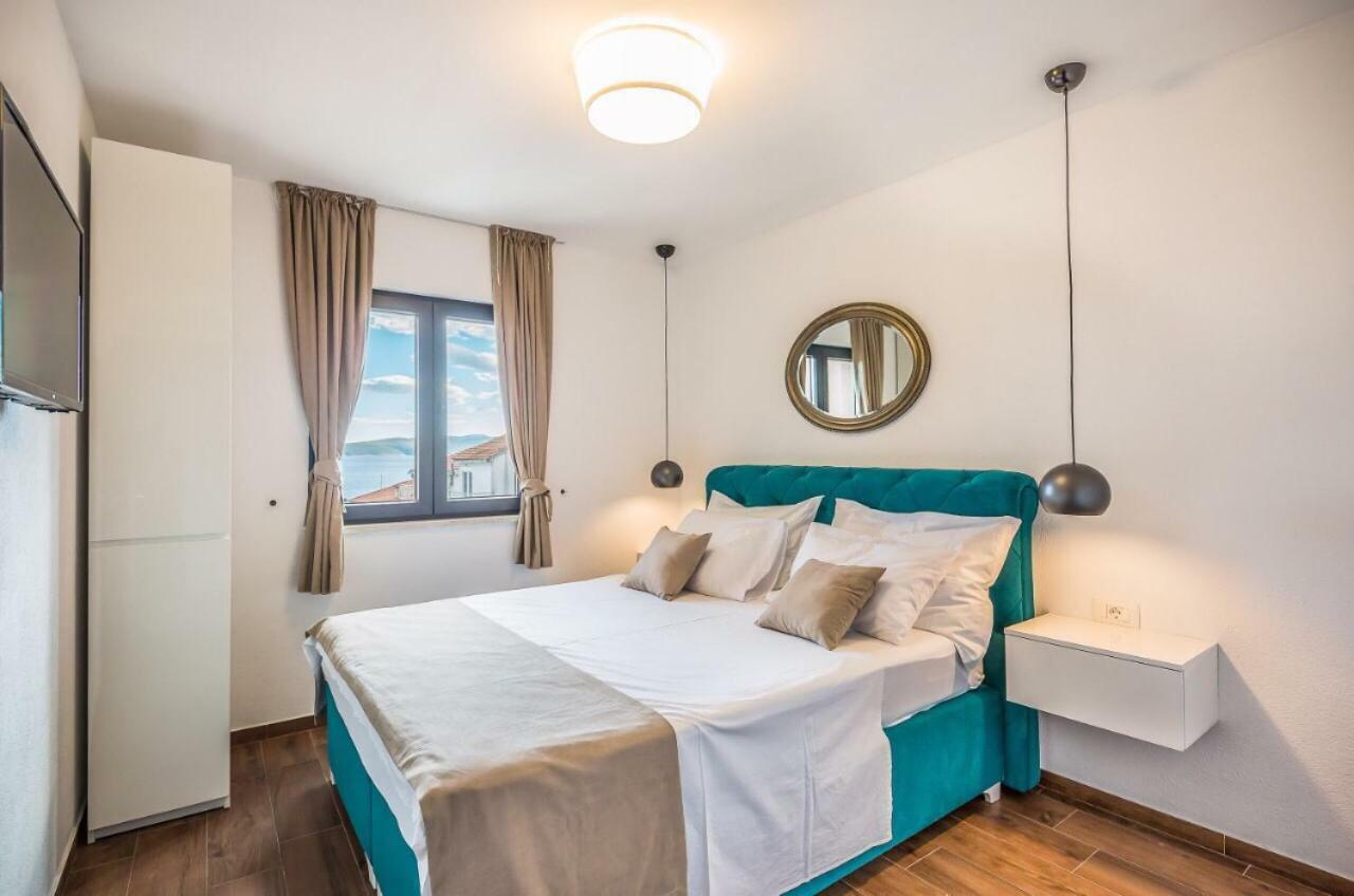 Apartmani Arapovic Baška Voda Exteriör bild